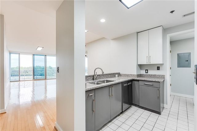 3338 Peachtree Road NE 903, Atlanta, GA 30326