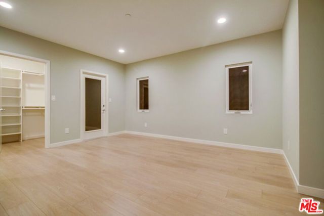 6119 Fountain Avenue, Los Angeles, CA 90028