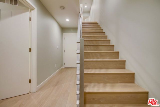 6119 Fountain Avenue, Los Angeles, CA 90028