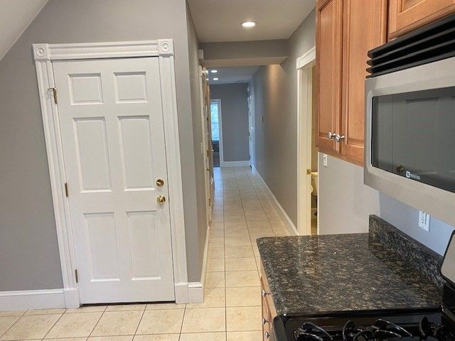 22 Howard Street 2 Right, Melrose, MA 02176