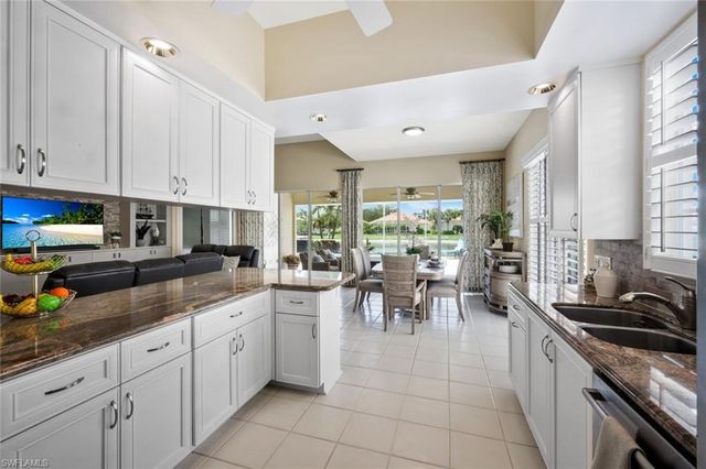3232 Benicia CT, Naples, FL 34109