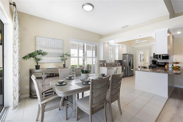 3232 Benicia CT, Naples, FL 34109