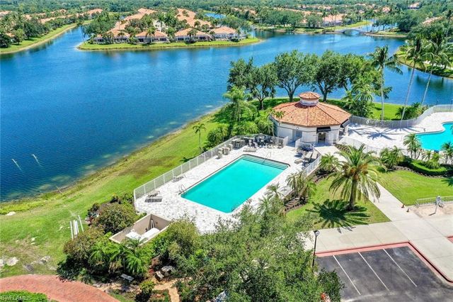 3232 Benicia CT, Naples, FL 34109