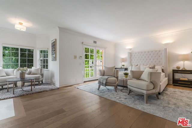 5706 Corbin Avenue, Tarzana (los Angeles), CA 91356