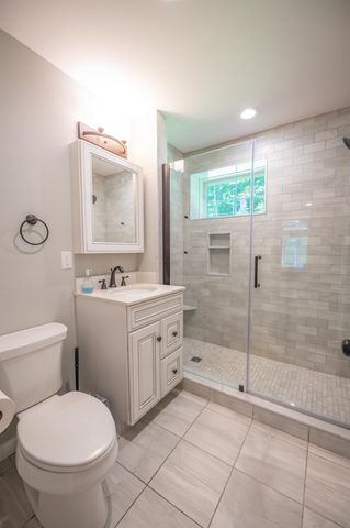 121 Fannie Hill Road, Wilmington, VT 05363