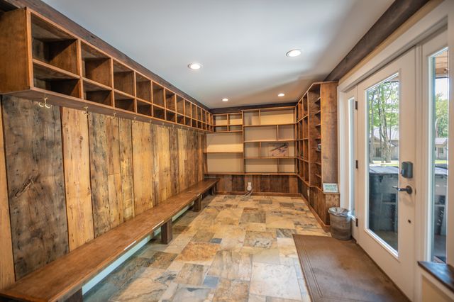 121 Fannie Hill Road, Wilmington, VT 05363