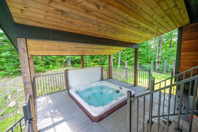 121 Fannie Hill Road, Wilmington, VT 05363