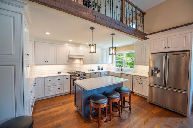 121 Fannie Hill Road, Wilmington, VT 05363