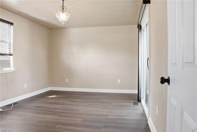 172 Haven DR, Norfolk, VA 23503