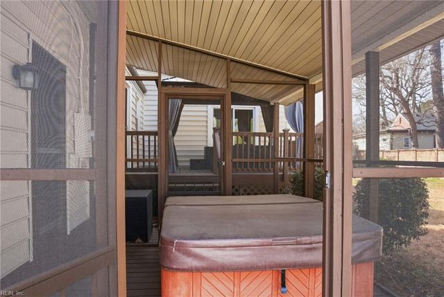 172 Haven DR, Norfolk, VA 23503