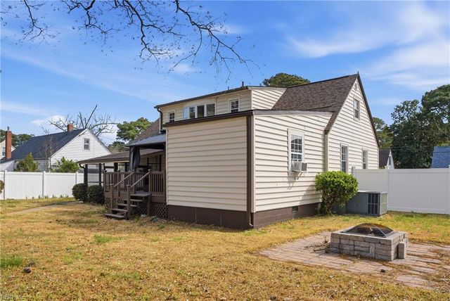 172 Haven DR, Norfolk, VA 23503