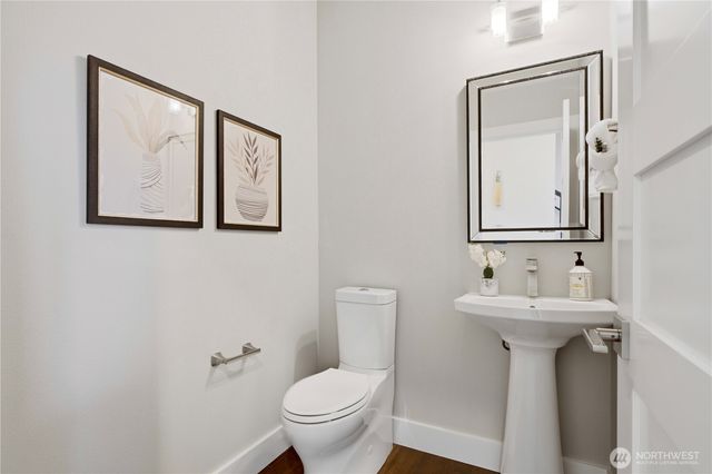 12129 NE 109th Way, Kirkland, WA 98033