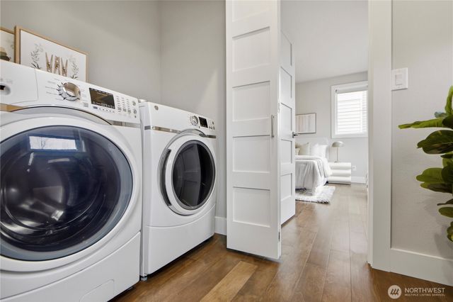 12129 NE 109th Way, Kirkland, WA 98033