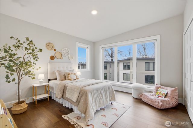 12129 NE 109th Way, Kirkland, WA 98033