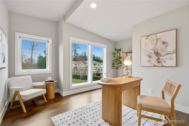 12129 NE 109th Way, Kirkland, WA 98033