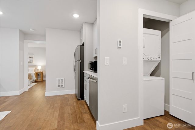 12129 NE 109th Way, Kirkland, WA 98033