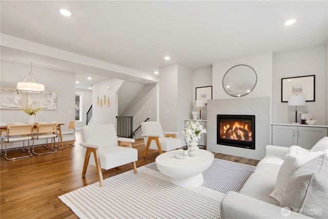 12129 NE 109th Way, Kirkland, WA 98033