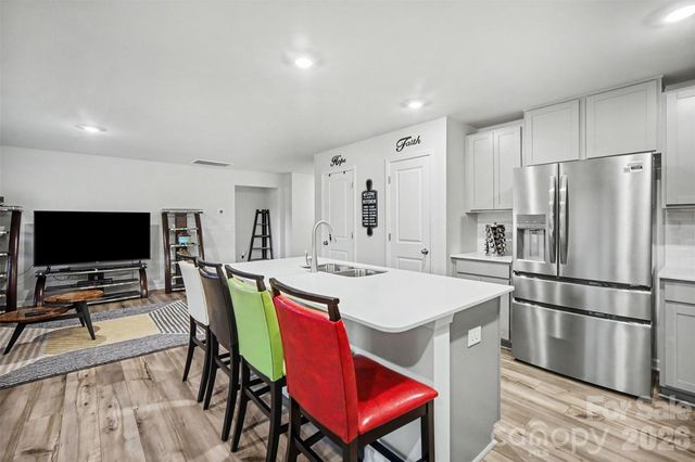 819 Wood Village Drive, Edgemoor, SC 29712