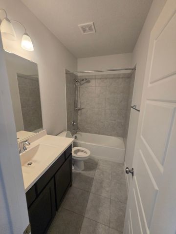 2501 Collier Street, Mansfield, TX 76063