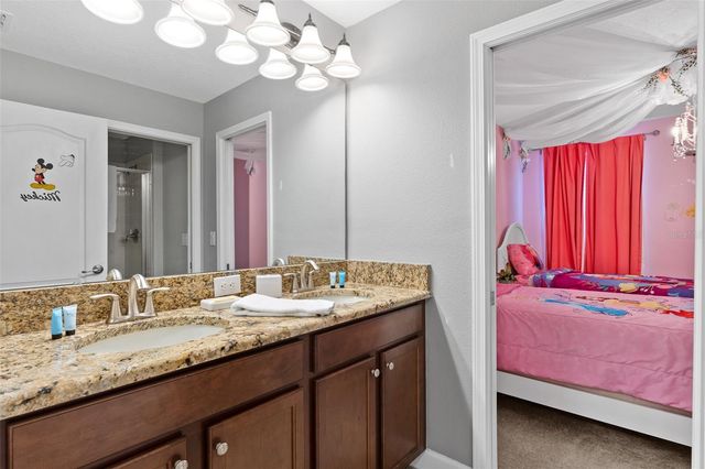 9020 SHADOW MOUNTAIN STREET, Davenport, FL 33896