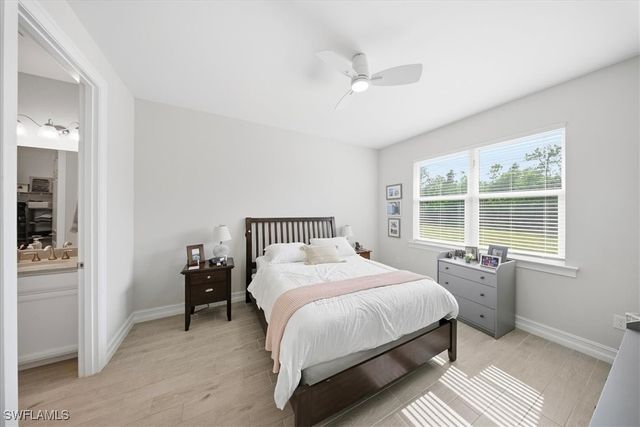 1074 Enbrook LOOP, Naples, FL 34114