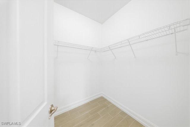 1074 Enbrook LOOP, Naples, FL 34114