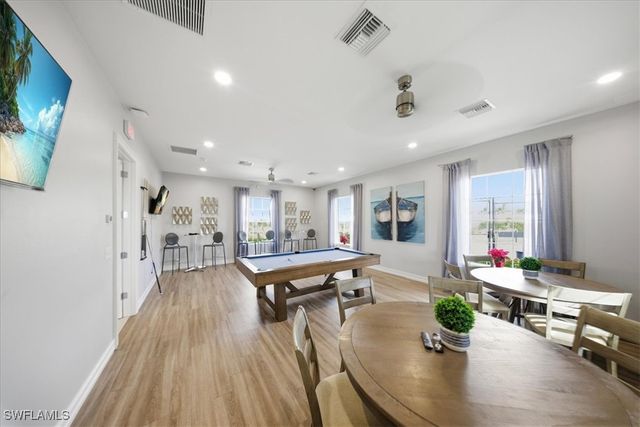 1074 Enbrook LOOP, Naples, FL 34114