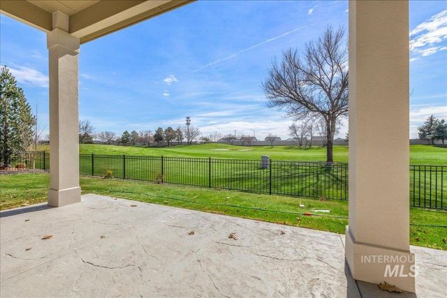 5112 W Braveheart St Carlson, Eagle, ID 83616