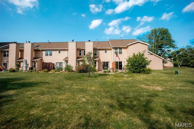 1429 Tahoe Valley Court, Ballwin, MO 63021