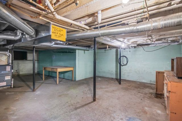 303 W Ninth, Traverse City, MI 49684