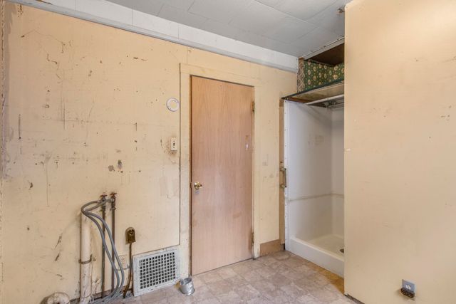 303 W Ninth, Traverse City, MI 49684