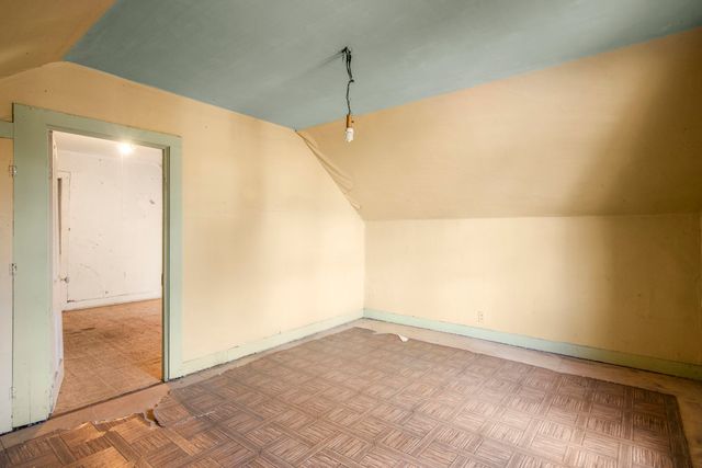 303 W Ninth, Traverse City, MI 49684