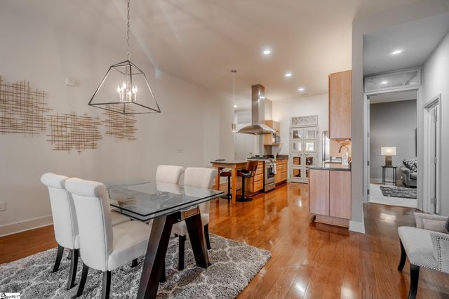 400 E Mcbee Avenue Unit 4211, Greenville, SC 29601