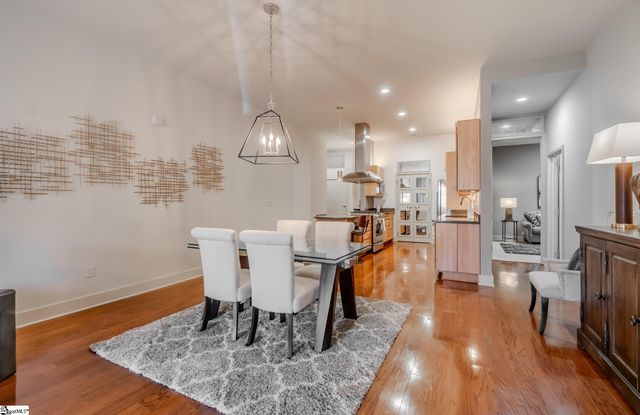 400 E Mcbee Avenue Unit 4211, Greenville, SC 29601