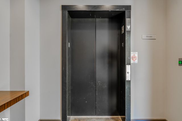 400 E Mcbee Avenue Unit 4211, Greenville, SC 29601