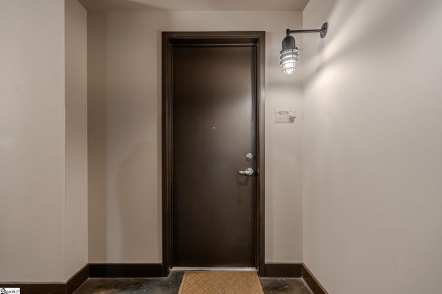 400 E Mcbee Avenue Unit 4211, Greenville, SC 29601