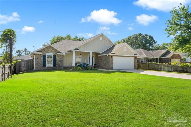 1808 St Mary Dr, Gulf Breeze, FL 32563