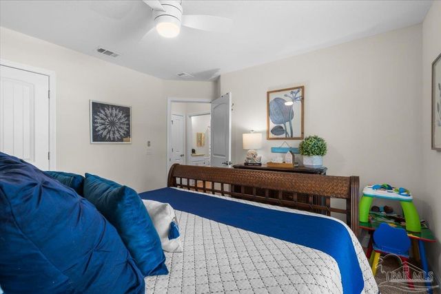 1808 St Mary Dr, Gulf Breeze, FL 32563