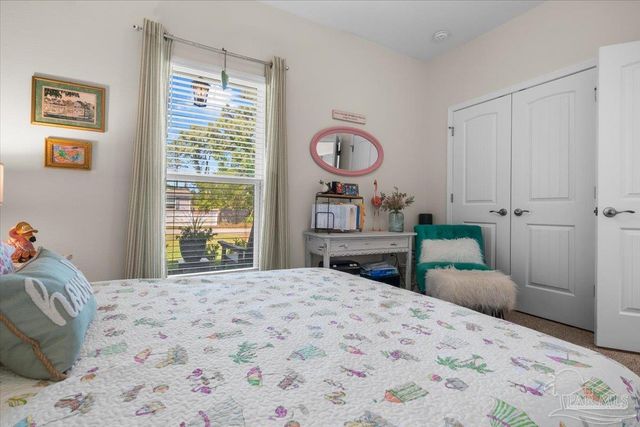 1808 St Mary Dr, Gulf Breeze, FL 32563