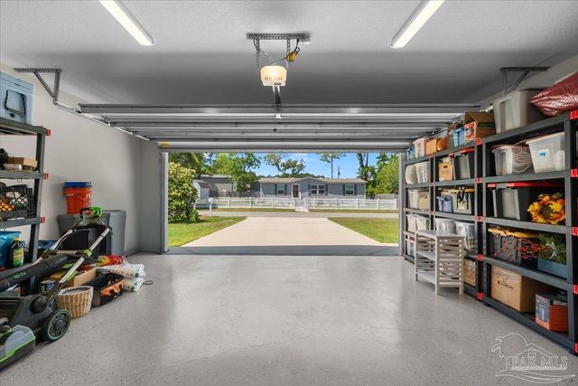 1808 St Mary Dr, Gulf Breeze, FL 32563