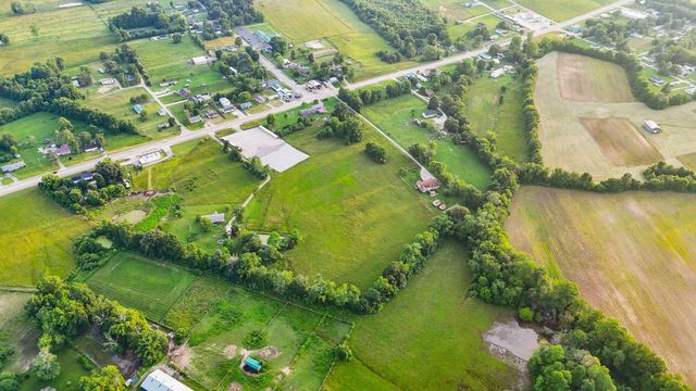 9999 MAIN Street, Jeffersonville, KY 40337