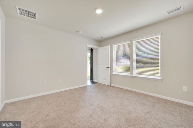 13 CASTERLINE CT, Dover, DE 19901