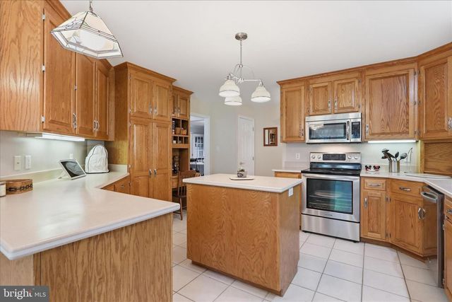 255 AUDUBON CT, Chambersburg, PA 17202