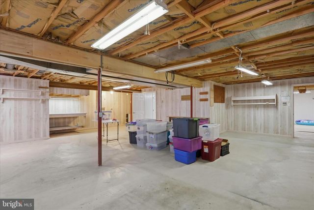 255 AUDUBON CT, Chambersburg, PA 17202