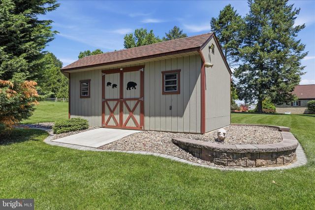 255 AUDUBON CT, Chambersburg, PA 17202