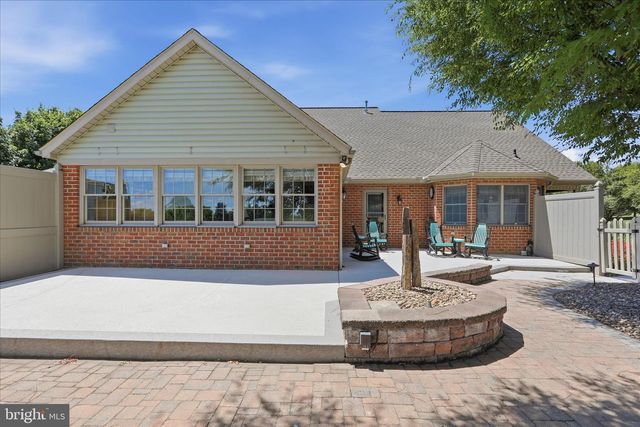 255 AUDUBON CT, Chambersburg, PA 17202