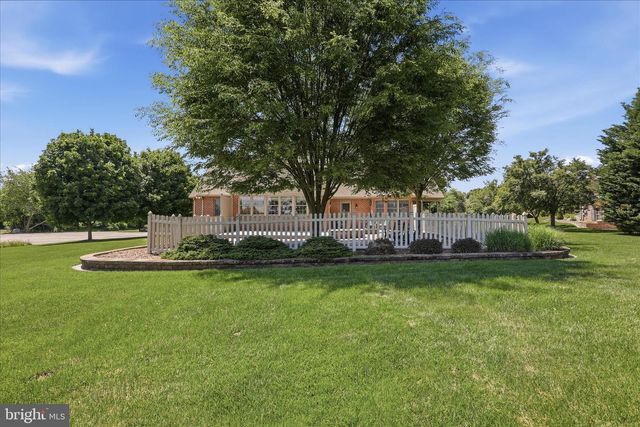 255 AUDUBON CT, Chambersburg, PA 17202