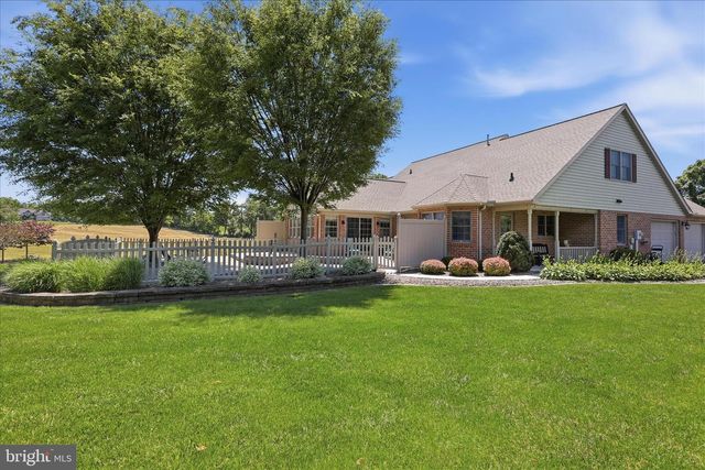 255 AUDUBON CT, Chambersburg, PA 17202
