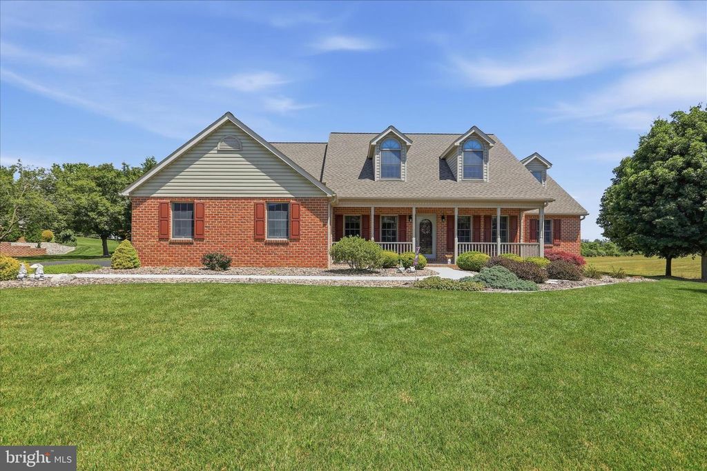 255 AUDUBON CT, Chambersburg, PA 17202