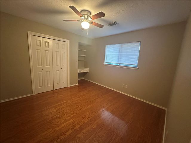14707 Treborway Drive, Houston, TX 77014